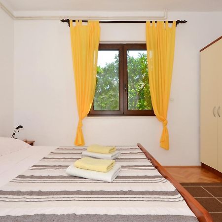 Apartments By The Sea Slatine, Ciovo - 12176 Chambre photo