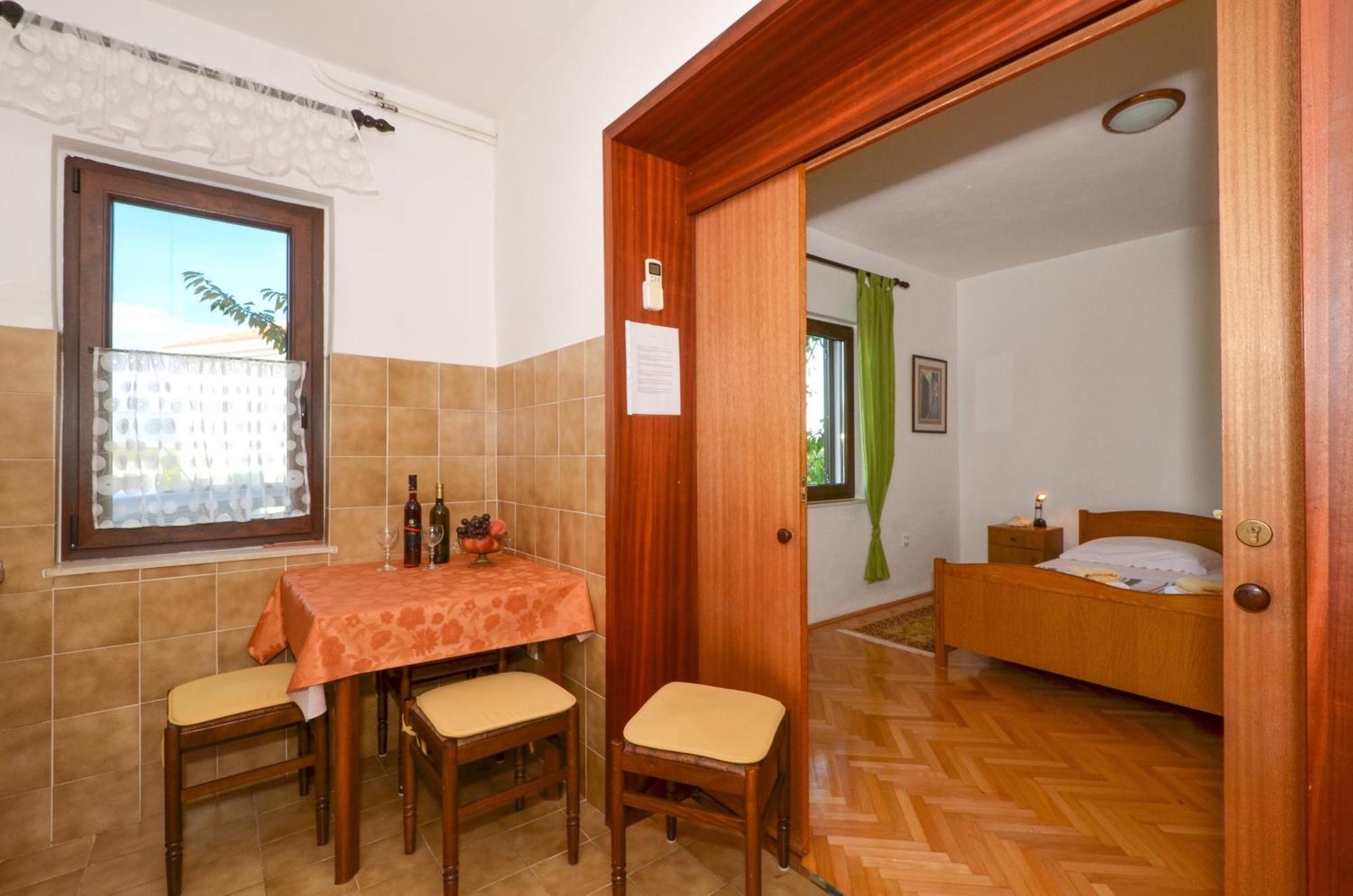 Apartments By The Sea Slatine, Ciovo - 12176 Chambre photo