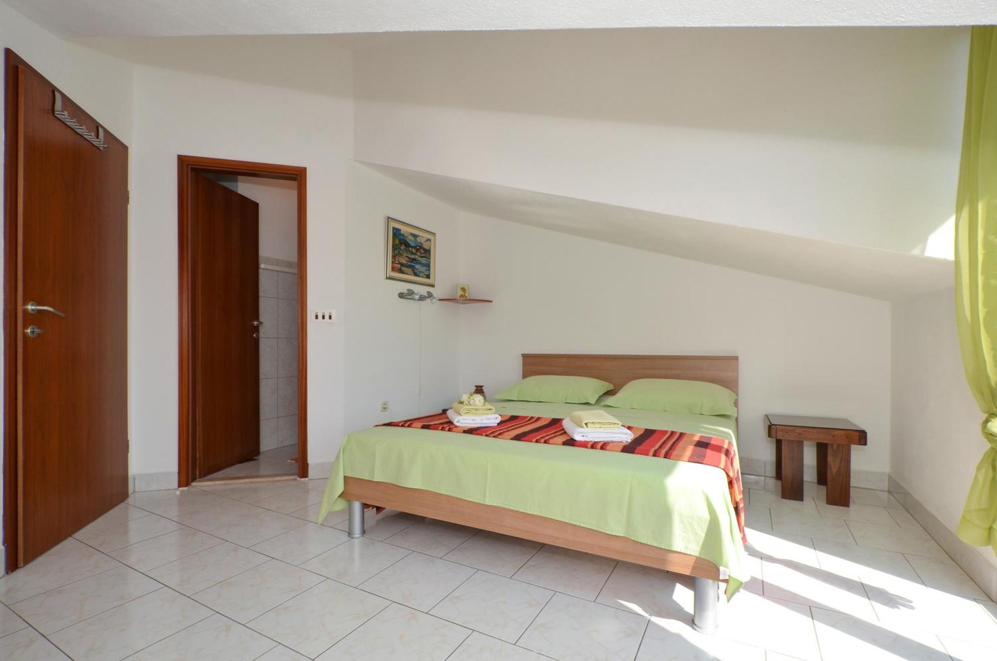 Apartments By The Sea Slatine, Ciovo - 12176 Chambre photo